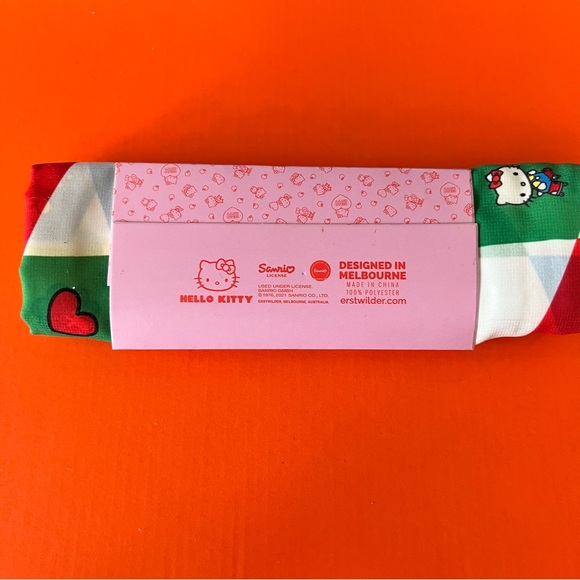 Erstwilder Hello Kitty Argyle neck scarf - Picture 3 of 4